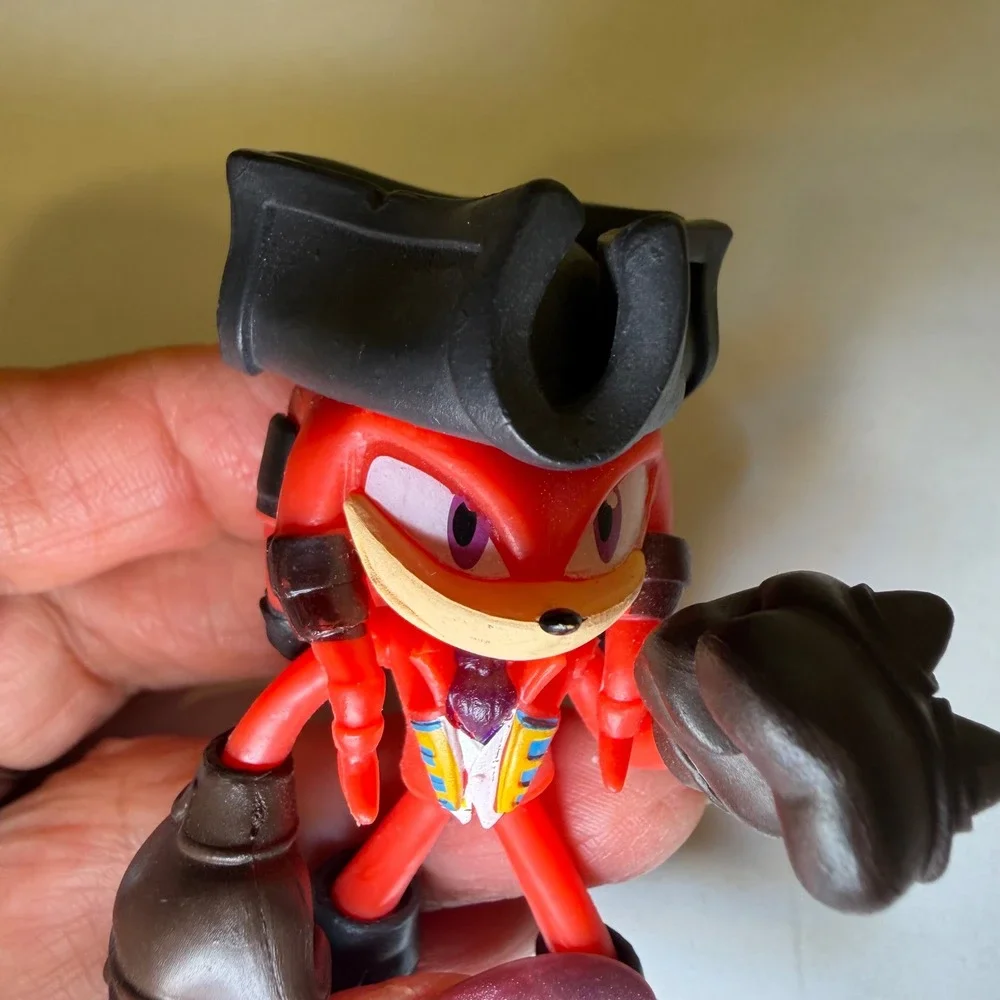 Sonic Prime Knuckles the Dread Pirate Action Figure 3 Inch Red SEGA Netflix Toy